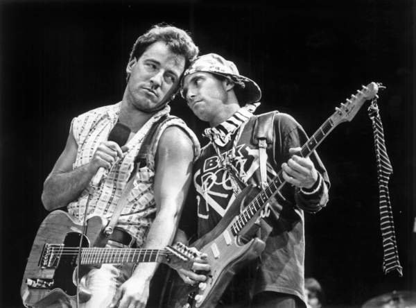 tableaux-photos - Tableau -Bruce Springsteen et Nils Lofgren - BRIDGEMAN IMAGES