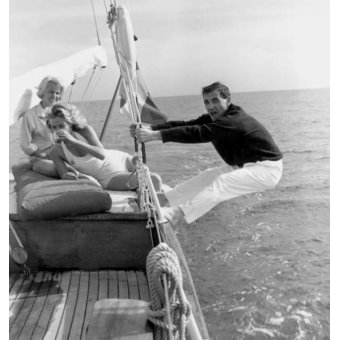 Tableaux Photos - Tableau -Charles Aznavour, Nicole Berger et Elga Andersen au Festival de Cannes le 8 mai 1959 - BRIDGEMAN IMAGES