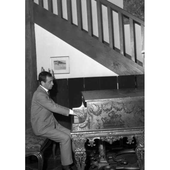 Tableau -Charles Aznavour