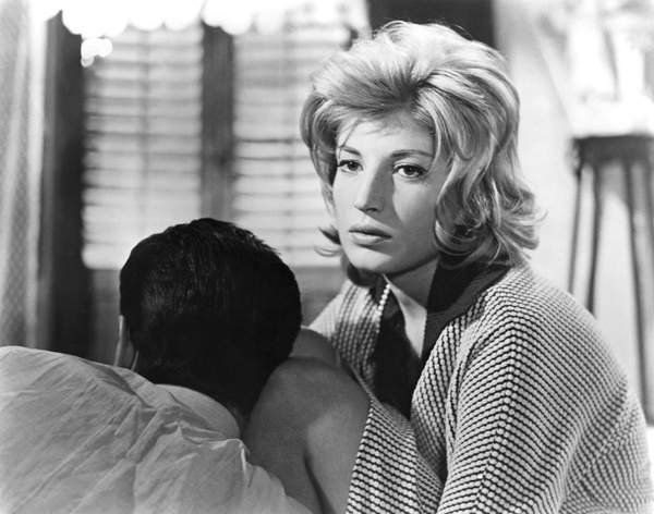 tableaux-photos - Gabriele Ferzetti et Monica Vitti, L'aventure 1960 - BRIDGEMAN IMAGES