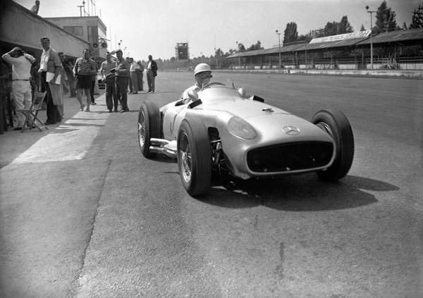 tableaux-photos - Juan Manuel Fangio - BRIDGEMAN IMAGES