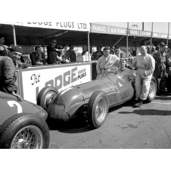 Tableaux Photos - Giuseppe Farina, Juan Manuel Fangio et Reg Parnell, 1950 - BRIDGEMAN IMAGES