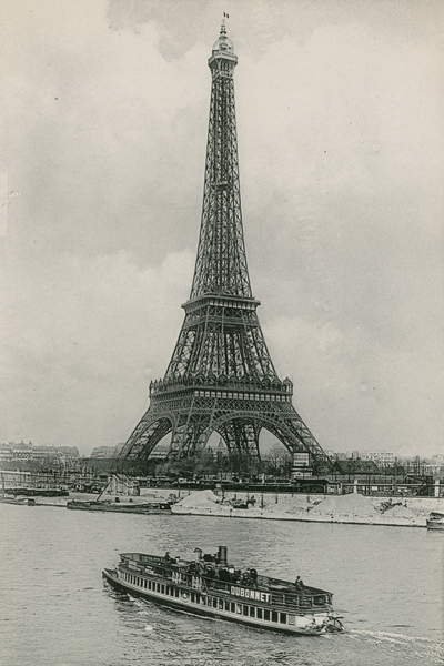 tableaux-photos - La Tour Eiffel, Paris et ses Environs, 1905 - BRIDGEMAN IMAGES