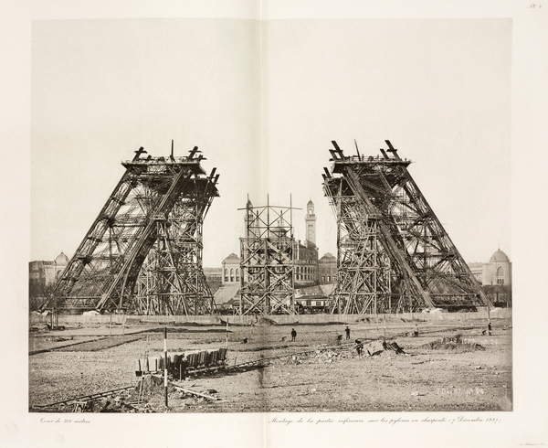 tableaux-photos - Construction de la Tour Eiffel, Paris, 7 décembre 1887 - BRIDGEMAN IMAGES