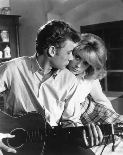 tableaux-photos - Johnny Hallyday et Catherine Deneuve - BRIDGEMAN IMAGES