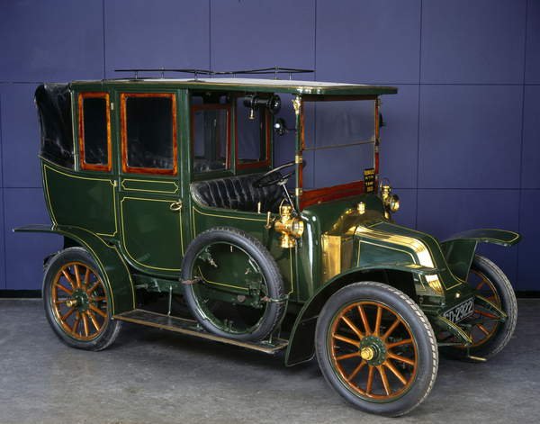 tableaux-photos - Taxi Renault type AG, 1910 - BRIDGEMAN IMAGES