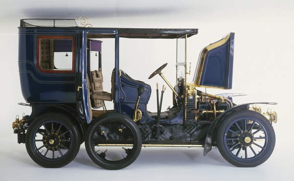 tableaux-photos - 1906 Renault, vue de côté - BRIDGEMAN IMAGES