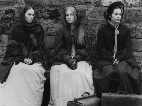 tableaux-photos - Isabelle Adjani Isabelle Huppert et Marie France Pisier 1979 - BRIDGEMAN IMAGES