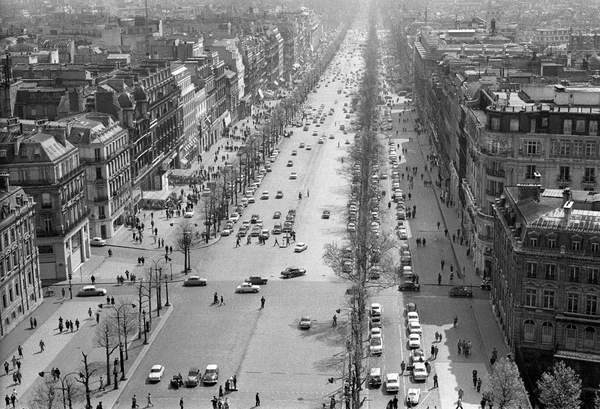 tableaux-photos - Vue des Champs Elysees - BRIDGEMAN IMAGES