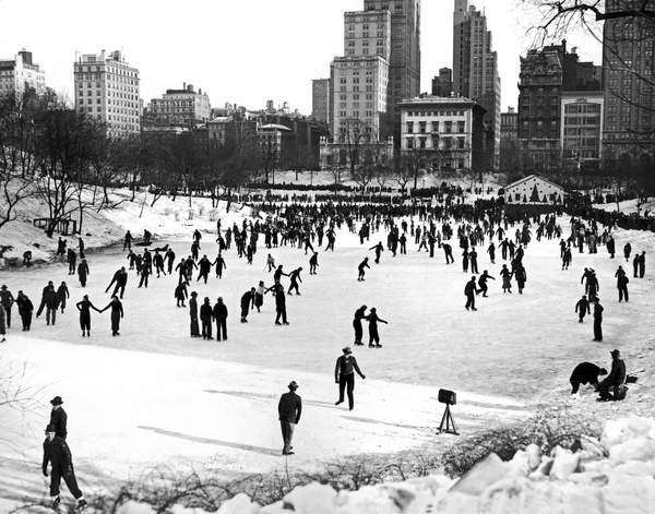 tableaux-photos - Carnaval d'hiver de Central Park, New York, vers 1938 - BRIDGEMAN IMAGES