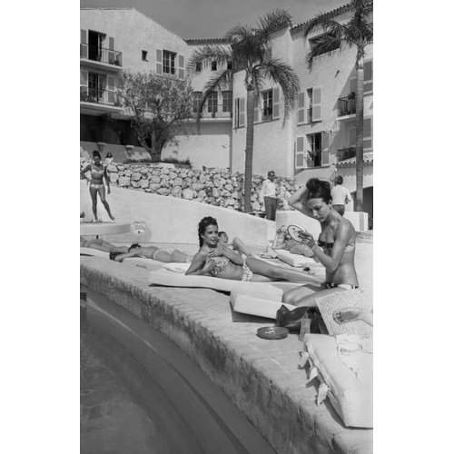 Ouverture du Famous Luxury Hotel Byblos à Saint Tropez en 1967