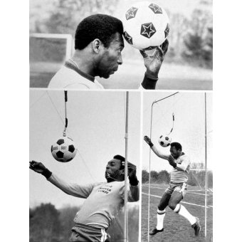 Tableaux Photos - Formation du footballeur brésilien Pele C. 1967 - BRIDGEMAN IMAGES