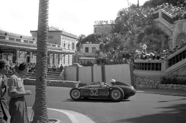 tableaux-photos - GP de Monaco à Monte-Carlo, 1955 - BRIDGEMAN IMAGES